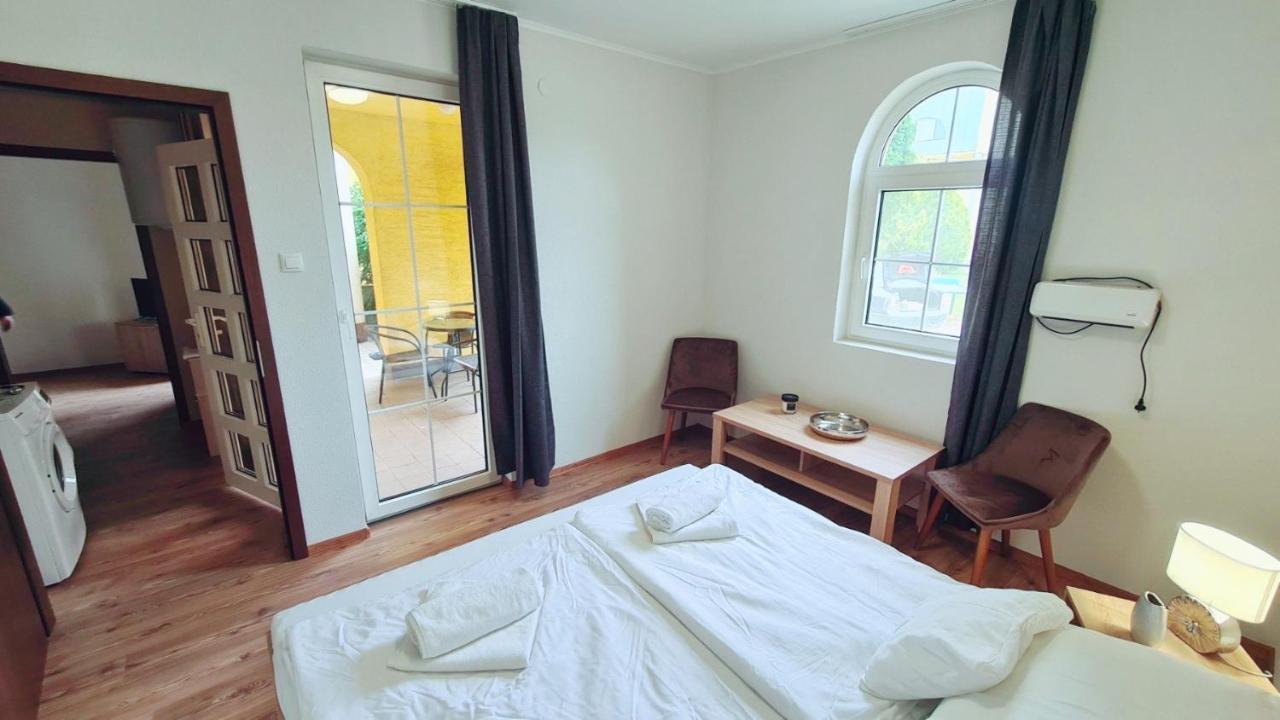 Blathy Apartman Siófok Eksteriør bilde